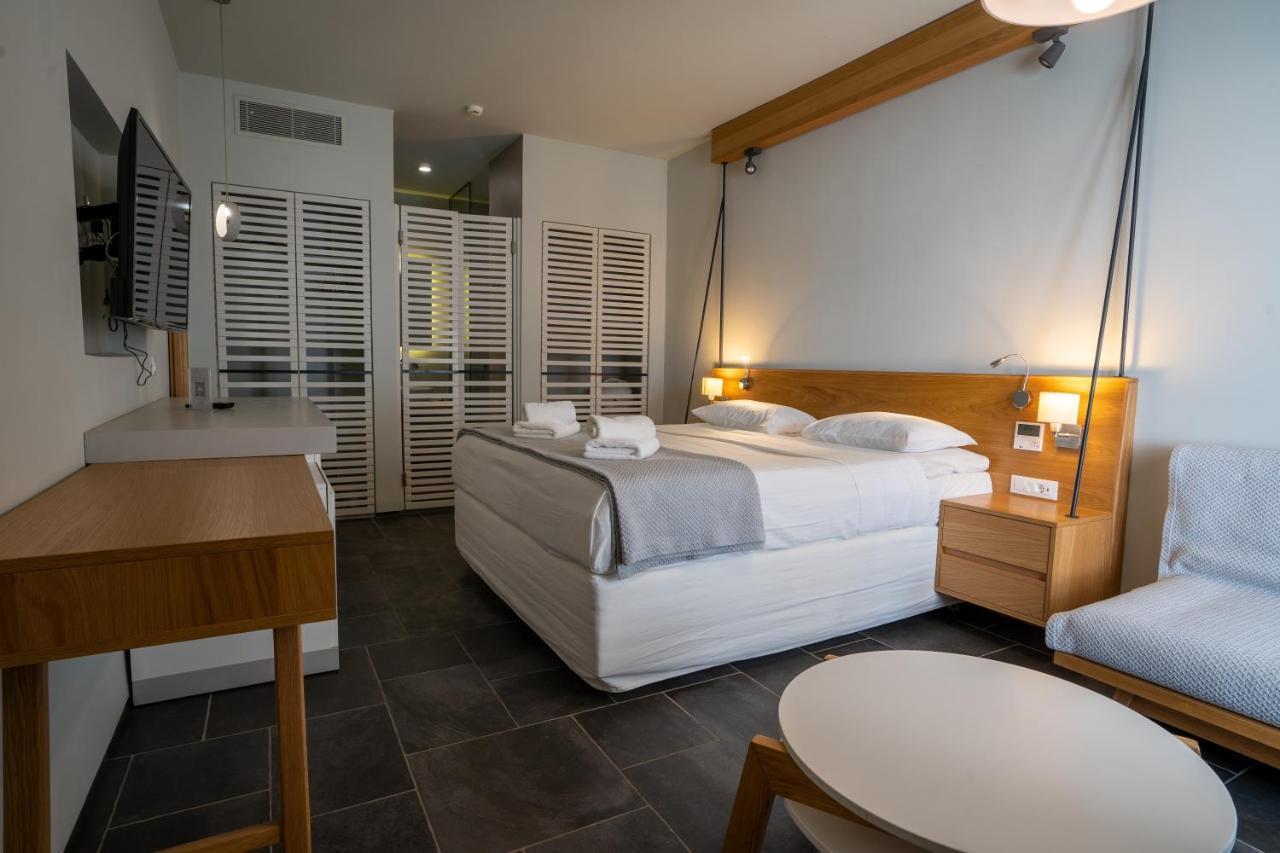 Meltemi Excelsior Suites Perissa  Buitenkant foto