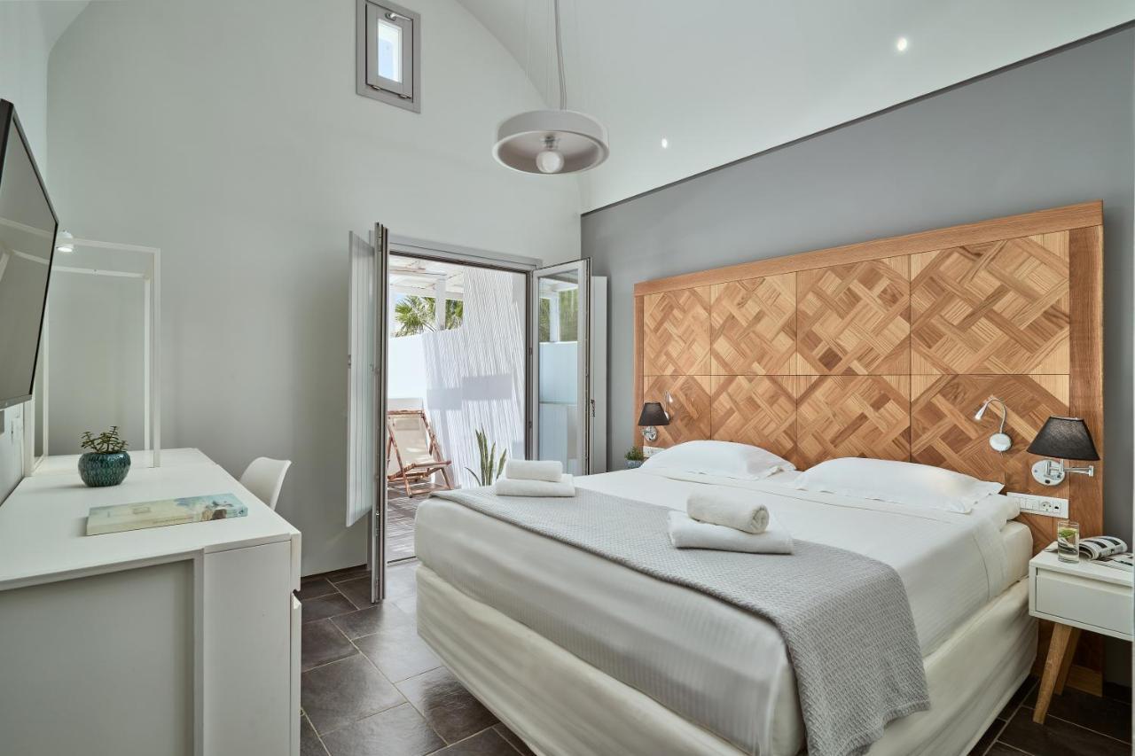 Meltemi Excelsior Suites Perissa  Buitenkant foto